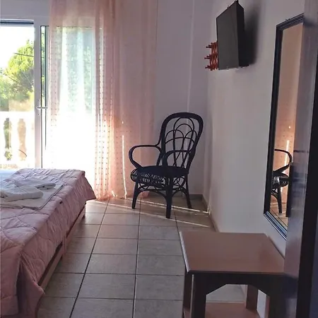 Olga Beachfront Appartamento *